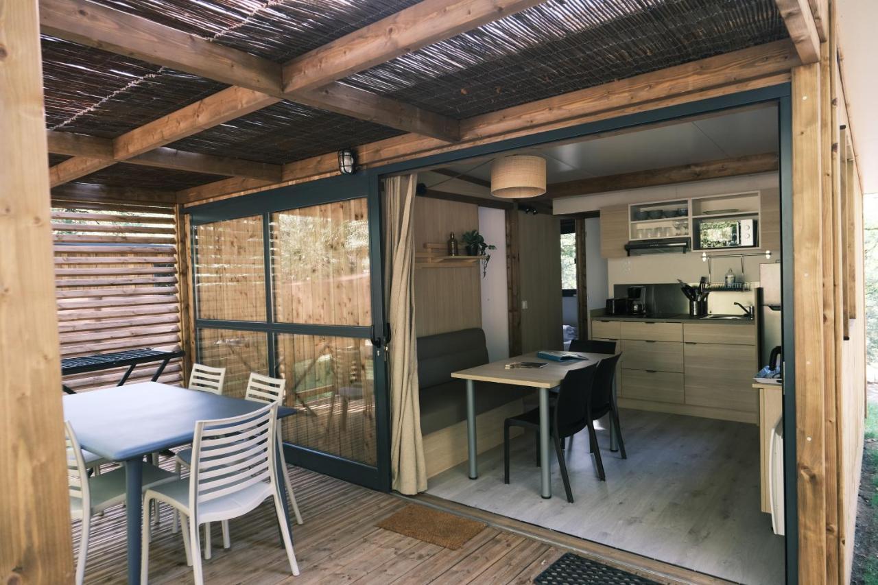 Lodge Avec Spa Privatif - Foret Et Lac Liginiac ภายนอก รูปภาพ