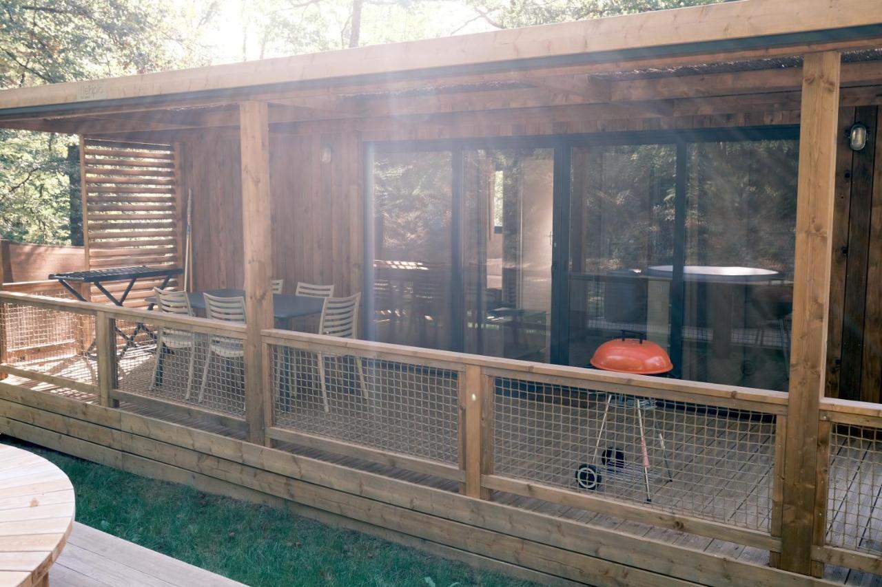 Lodge Avec Spa Privatif - Foret Et Lac Liginiac ภายนอก รูปภาพ