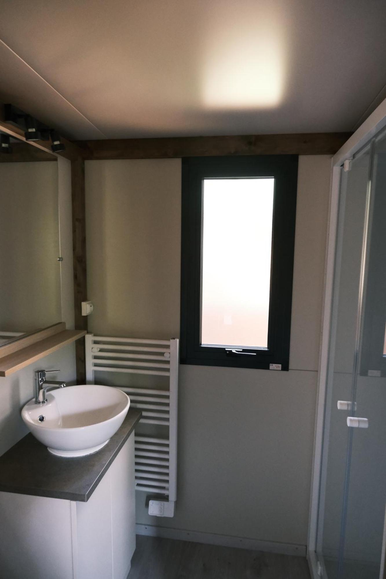 Lodge Avec Spa Privatif - Foret Et Lac Liginiac ภายนอก รูปภาพ
